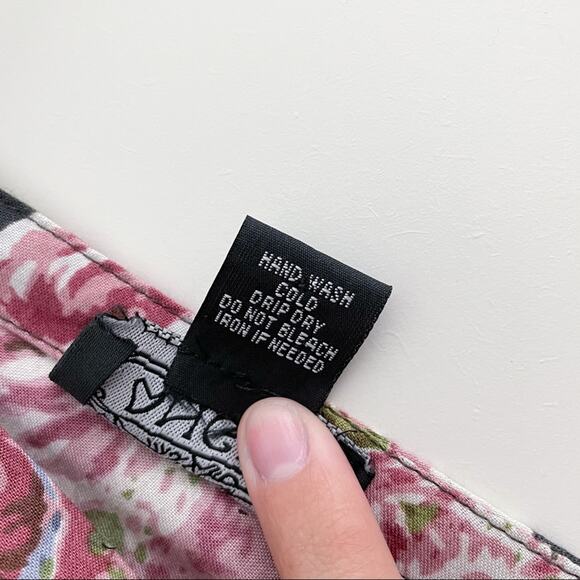 Angie Floral Boho Romper Small Tassle Tie Flowers - Picture 6 of 12